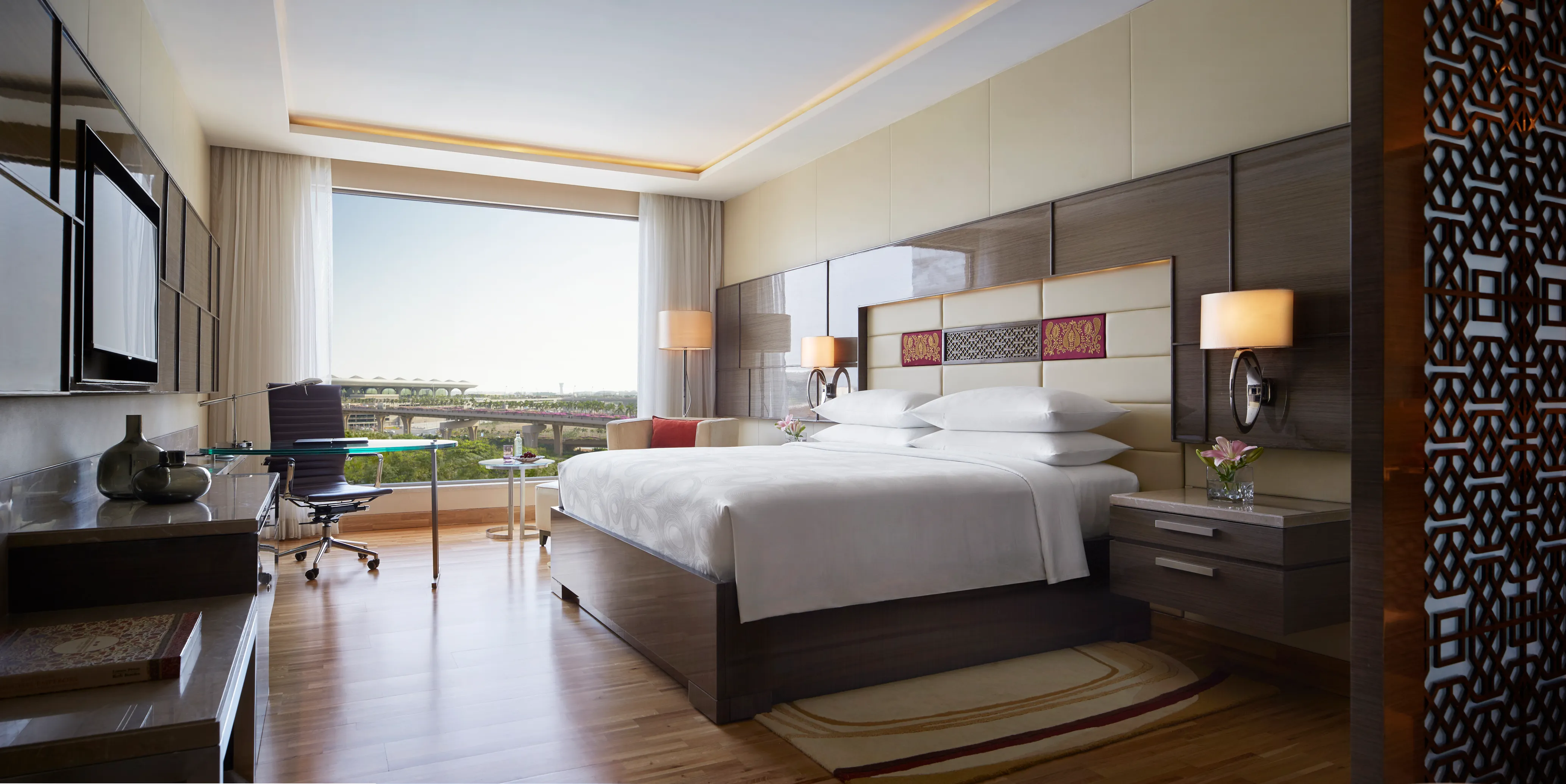 Deluxe Room or Premium Suite - JW Marriott Mumbai Sahar