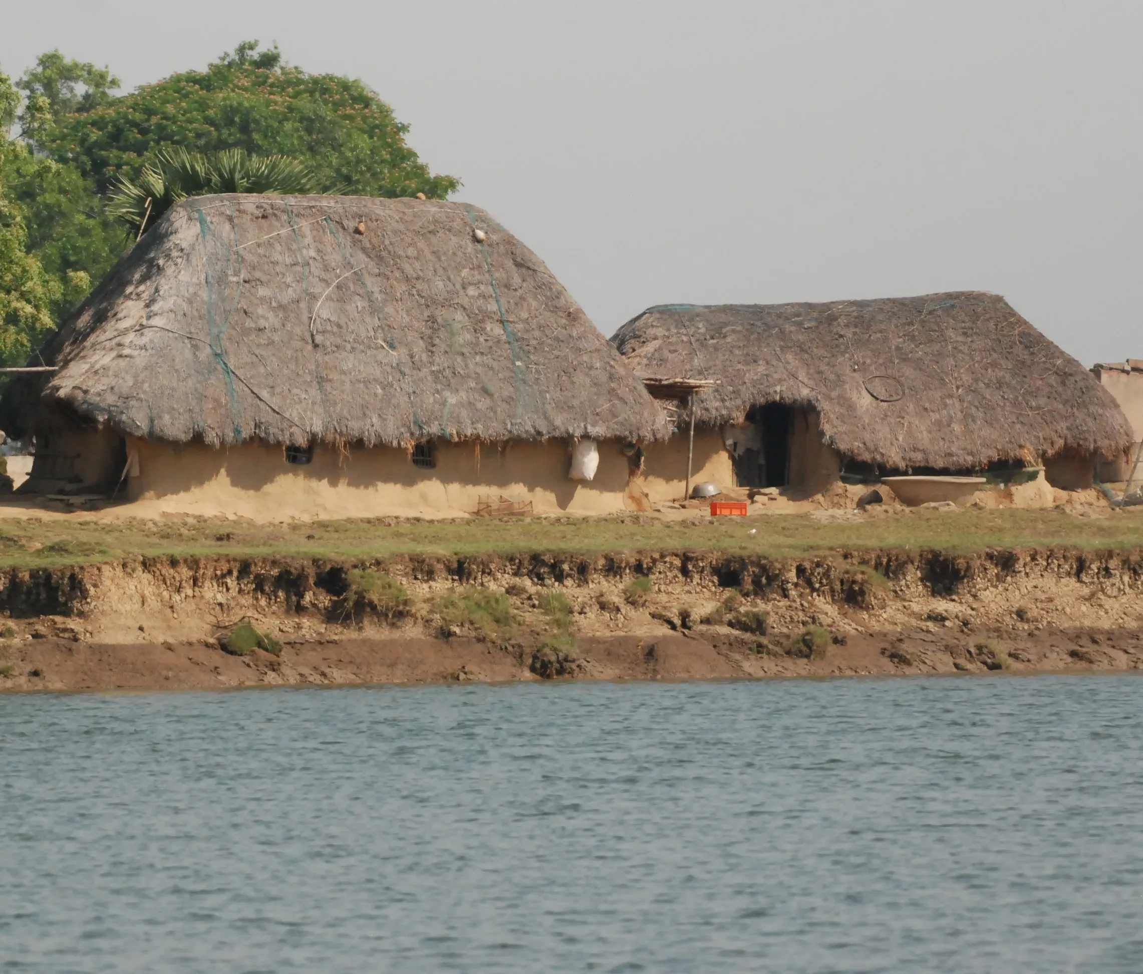 Village hut Gupti 2