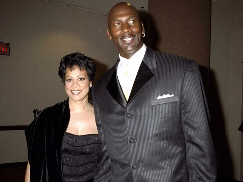 Michael Jordan Divorce: মাইকেল জর্ডান ১৪৫০ কোটি টাকা খোরপোশ দিয়েছেন