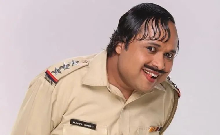 Yogesh Tripathi as Daroga Happu Singh