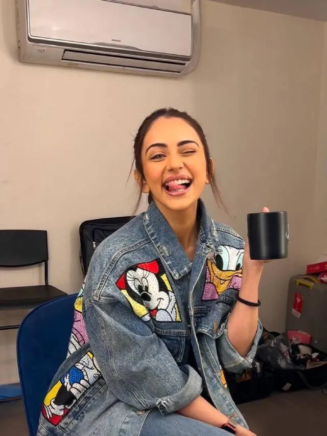 વાત રકુલ પ્રીત સિંહના ડેનિમ જેકેટની 