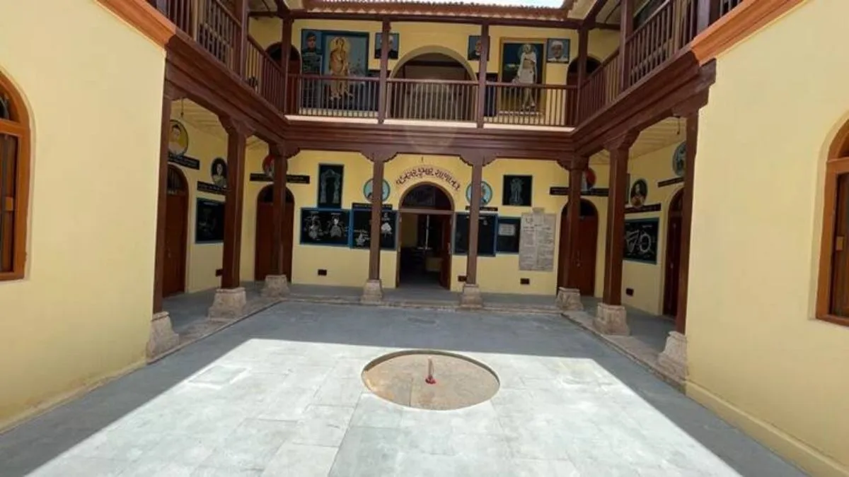 PM Modi Vadnagar Prerna Parisar