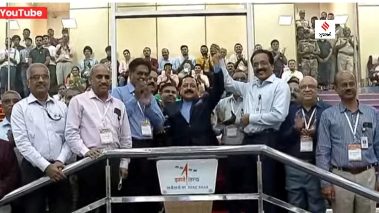 Chanrayaan 3 mission moon launch photos | isro Chandrayaan 3 scientist team | ISRO | Chandrayaan 3 | ISRO chief S Somanath