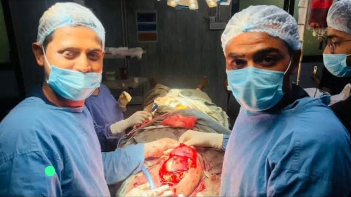 jamnagar | gg hospital | doctor suspended