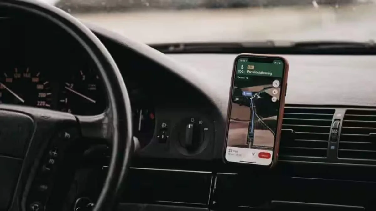 Google Maps | Google Maps In Car | Google Maps Save Fuel Feature | Auto News | Energy Efficient Routes | Google Maps Routes