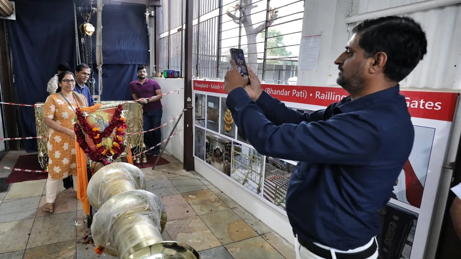 Ayodhya Ram Mandir dhwaj dand From Gujarat | Ayodhya Ram Mandir Drum From Gujarat | Ayodhya Ram Mandir Dhoop Sticks | Ayodhya Ram Mandir Panchagavya Dhoop Sticks form Gujarat | Gujarat Sent Gift For Ram Mandir | Ram Temple | Ram Mandir inauguration |