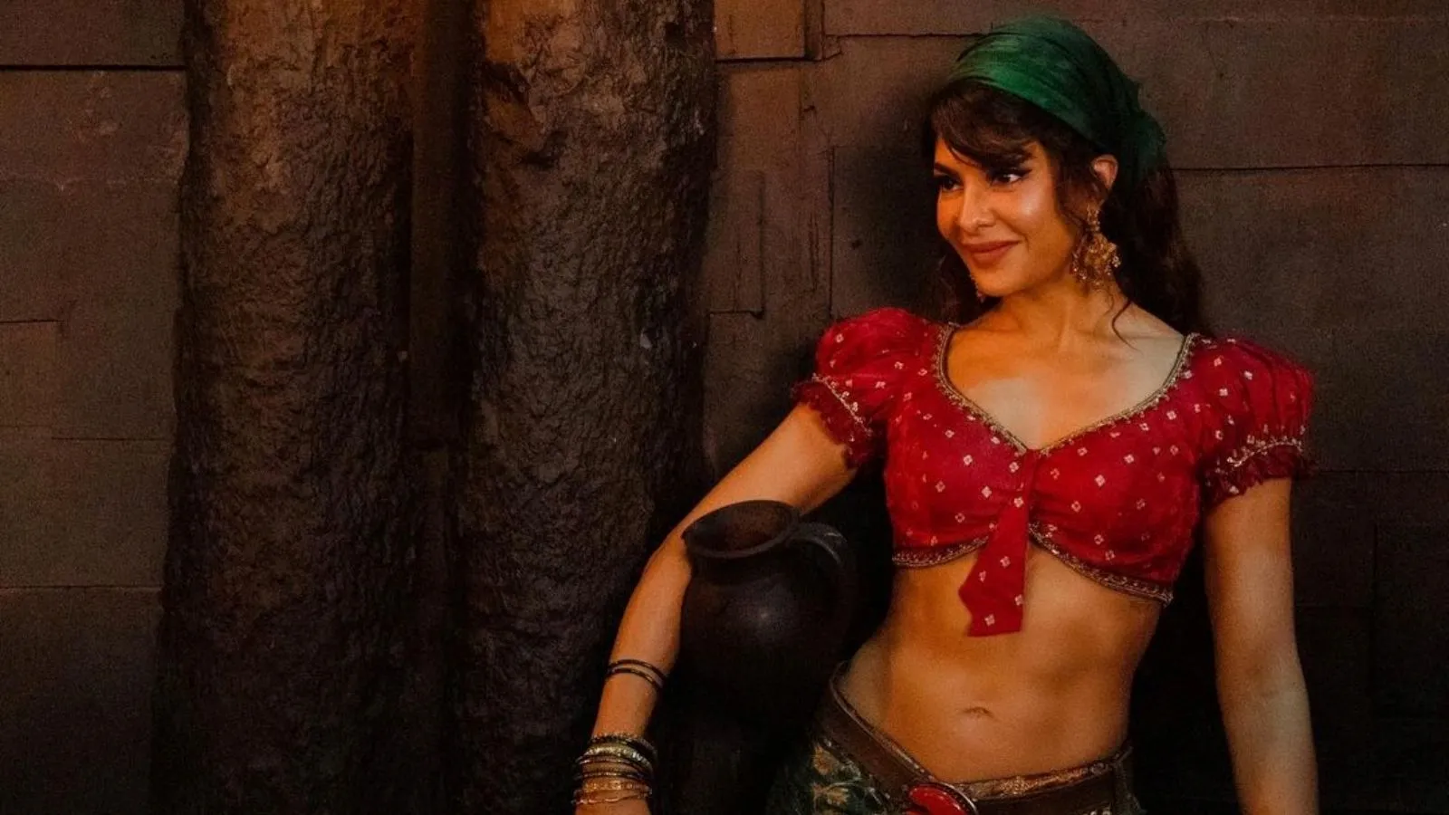 Jacqueline Fernández Photo | Sukesh Chandrashekhar | Money laundering case | Enforcement Directorate | Gujarati News