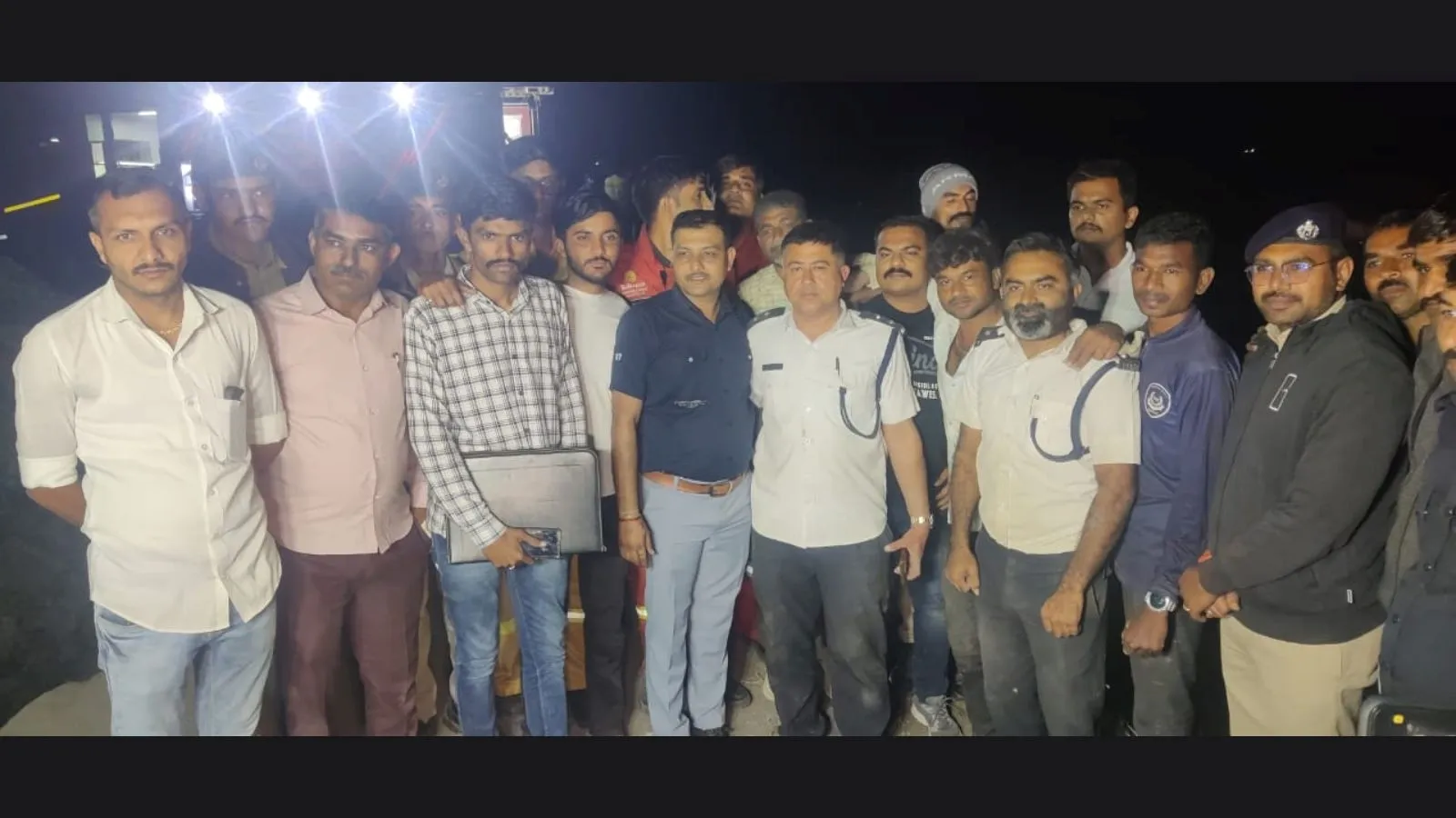 Jamnagar borewell rescue operation