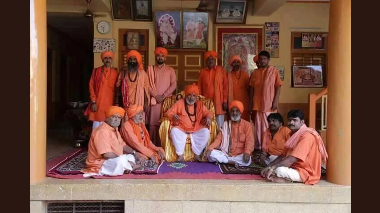 Tarabh Valinath Mahadev Temple mahant