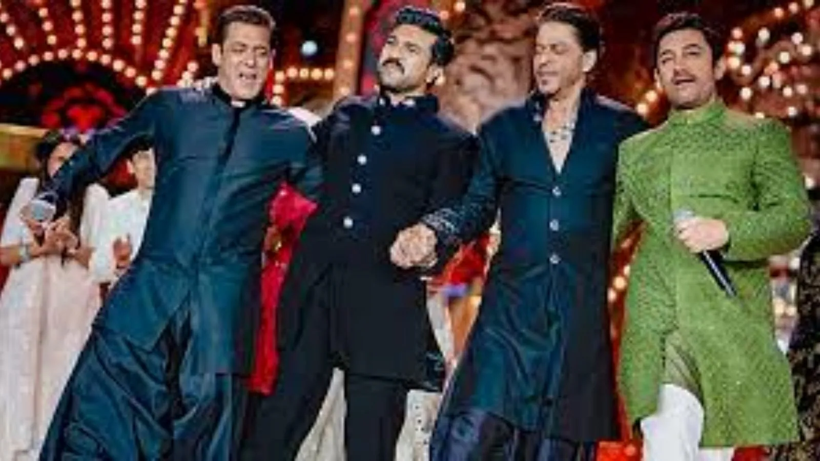 Shah Rukh Khan insult ram charan<br />
