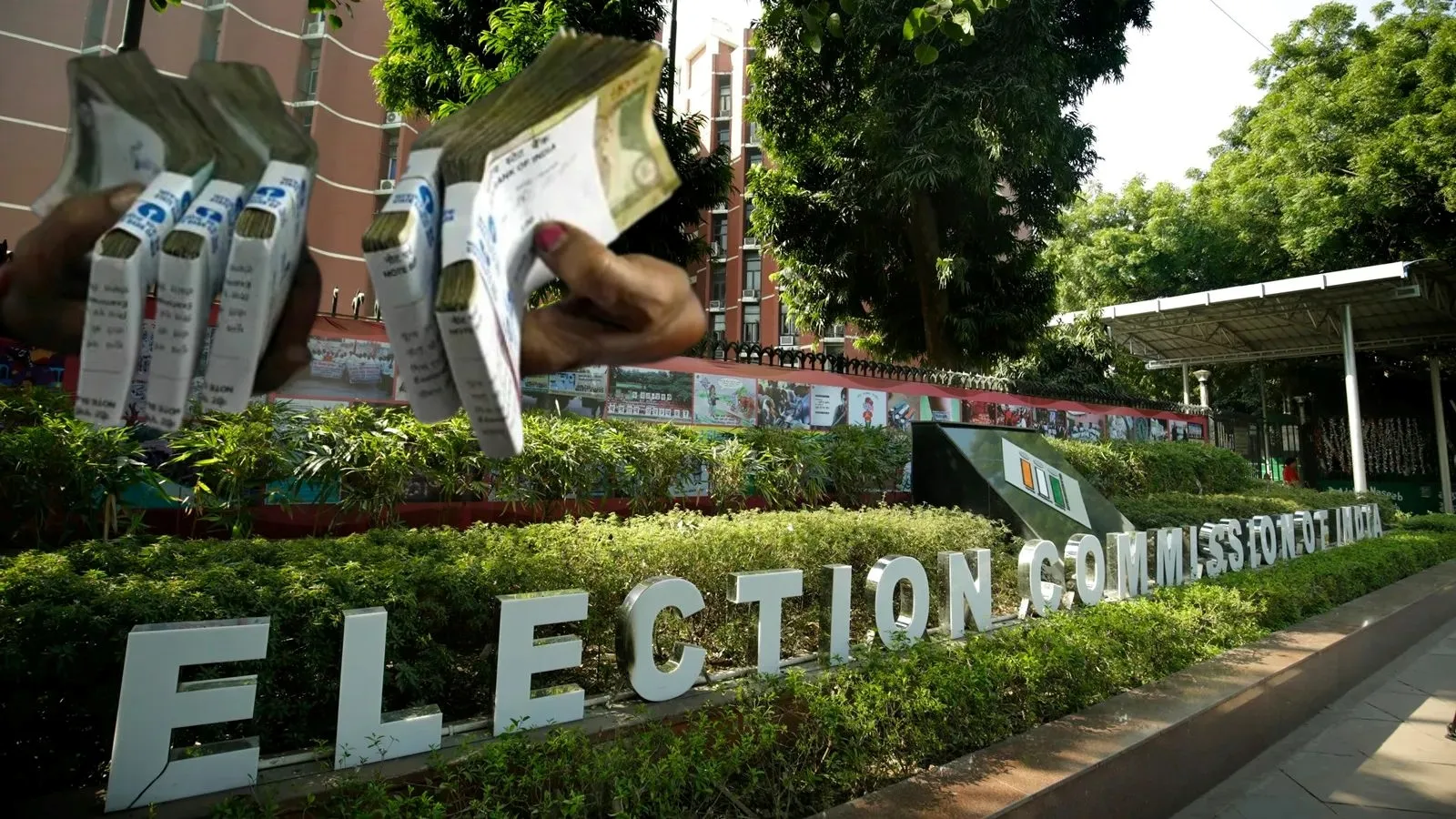 Election Commission seizes Illegal money 2024 Election