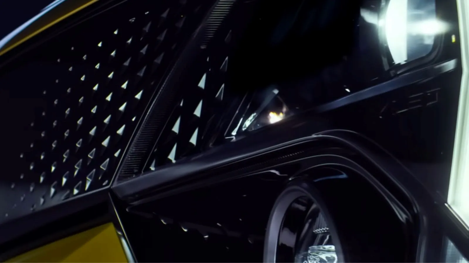 Mahindra XUV 3XO headlight teased