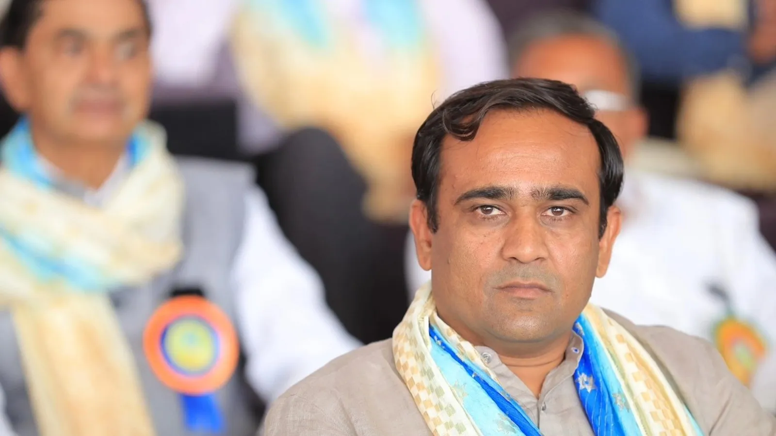 nilesh kumbhani | surat congress nilesh kumbhani | surat congress candidate nilesh kumbhani | nilesh kumbhani nomination forms cancel