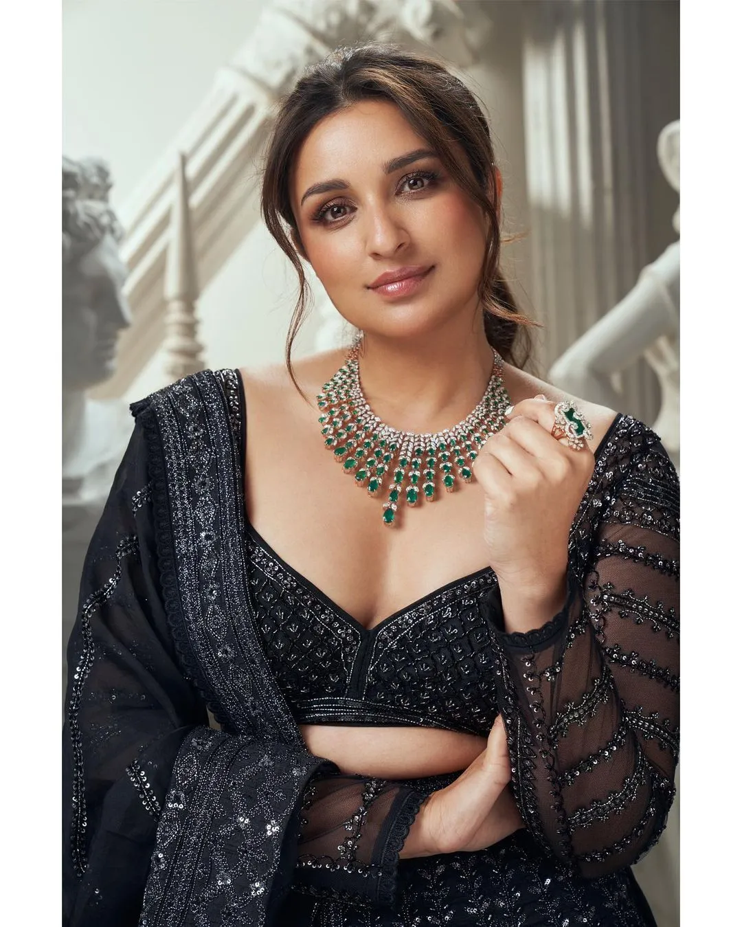 Parineeti Chopra | Parieetit Chopra Pregnant On Reactio | Parineeti Copra News<br />
