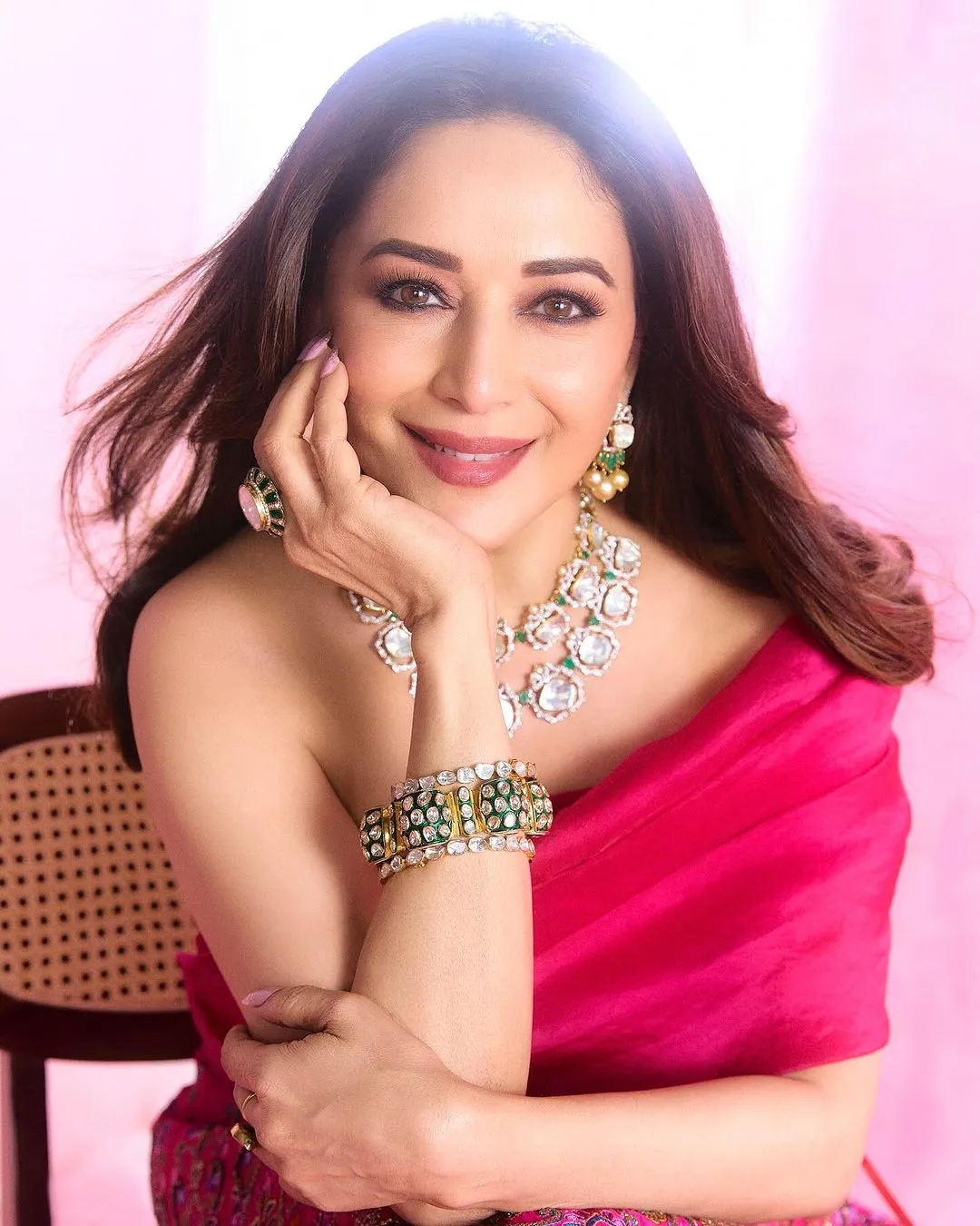 Madhuri Dixit | Madhuri Dixit Skin Care Tips | Madhuri Dixit Beauty Secret | Madhuri Dixit Skin Care Tips Gujarati