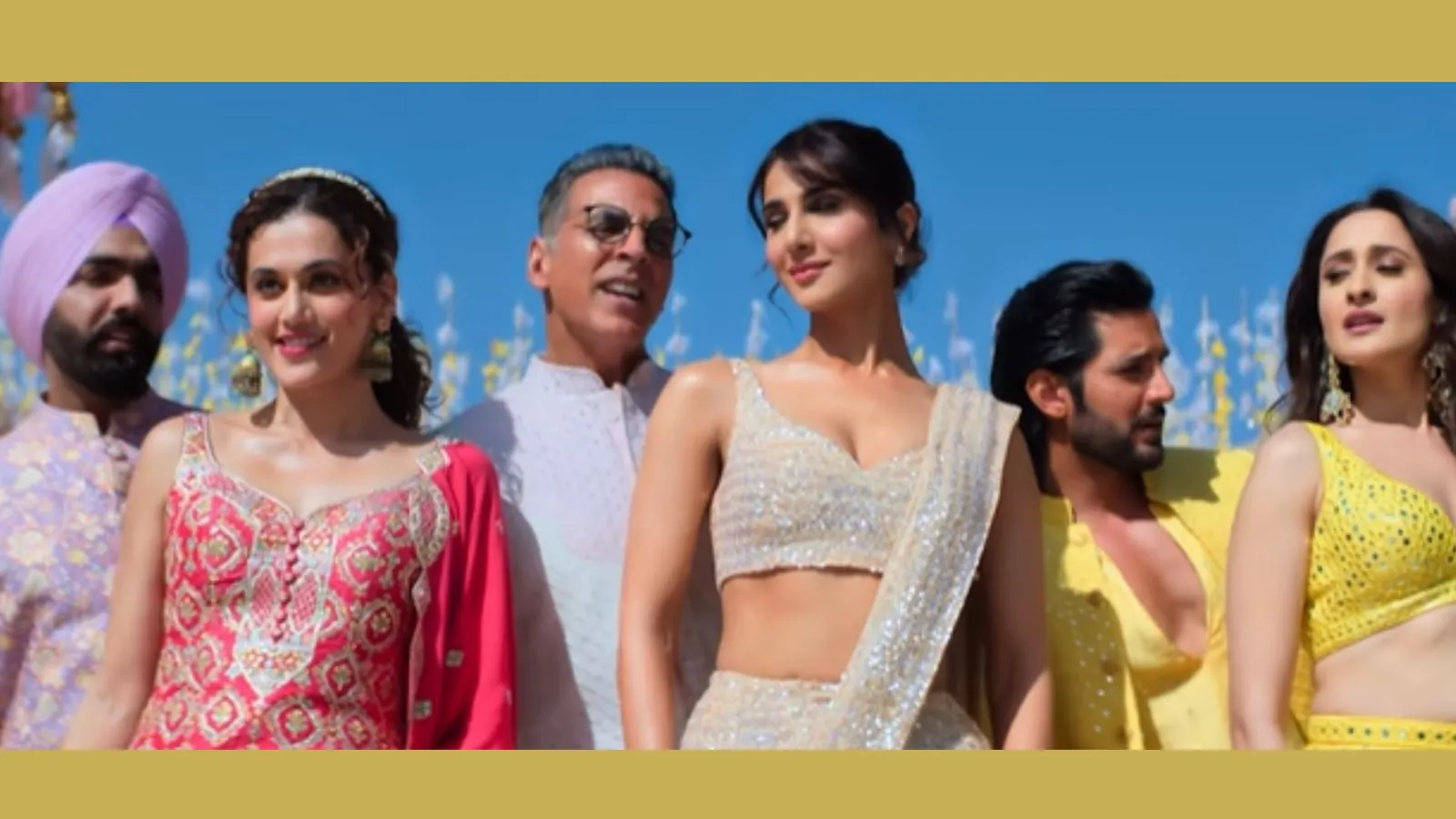 Khel Khel Mein Song Hauli Hauli