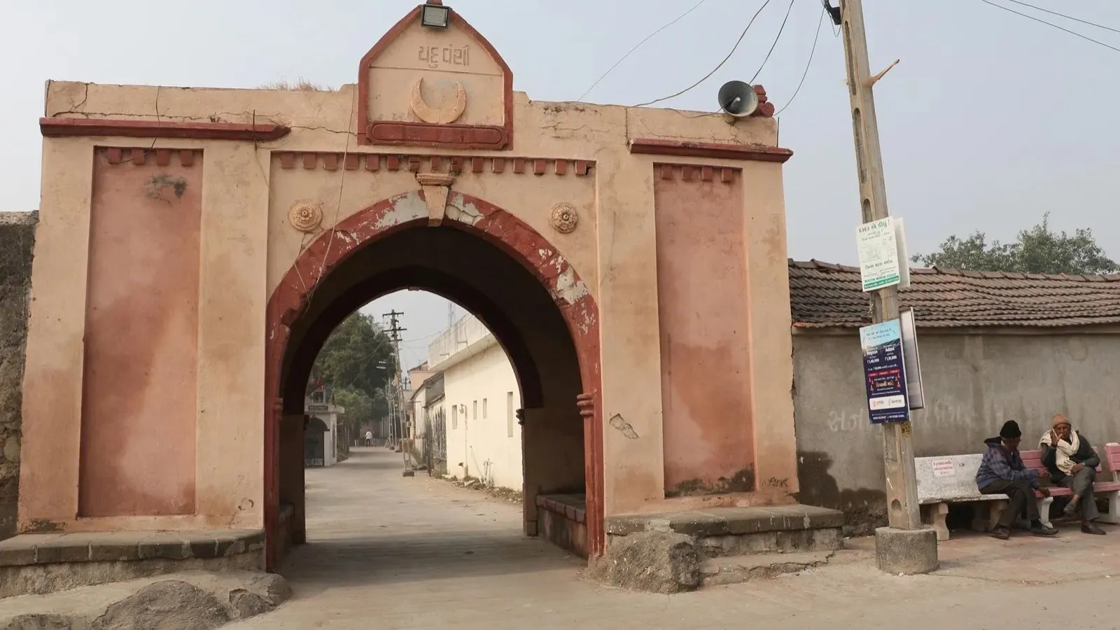 shyam benegal, manthan film shooting gujarat Sanganva village