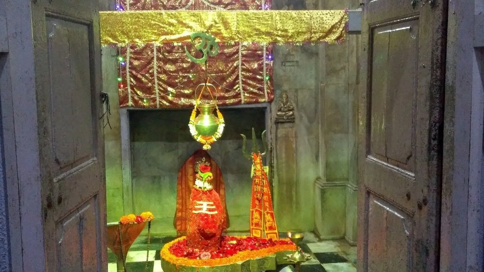 Siddheshwar Mahadev Temple, lord shivas temples, maheshwar, mahadev,
