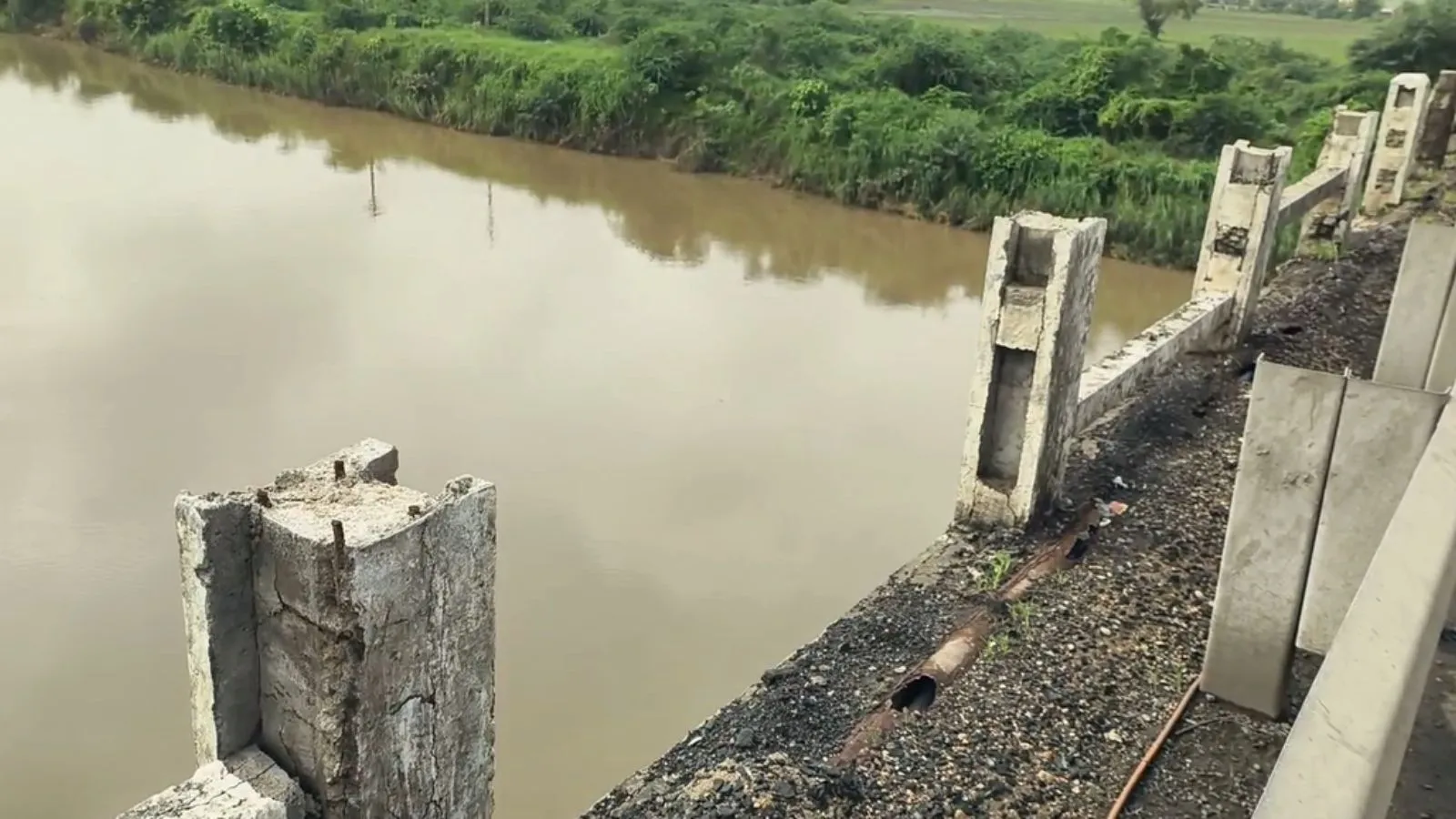 Gambhira Bridge Collapse, Gambhira Bridge Collapse News