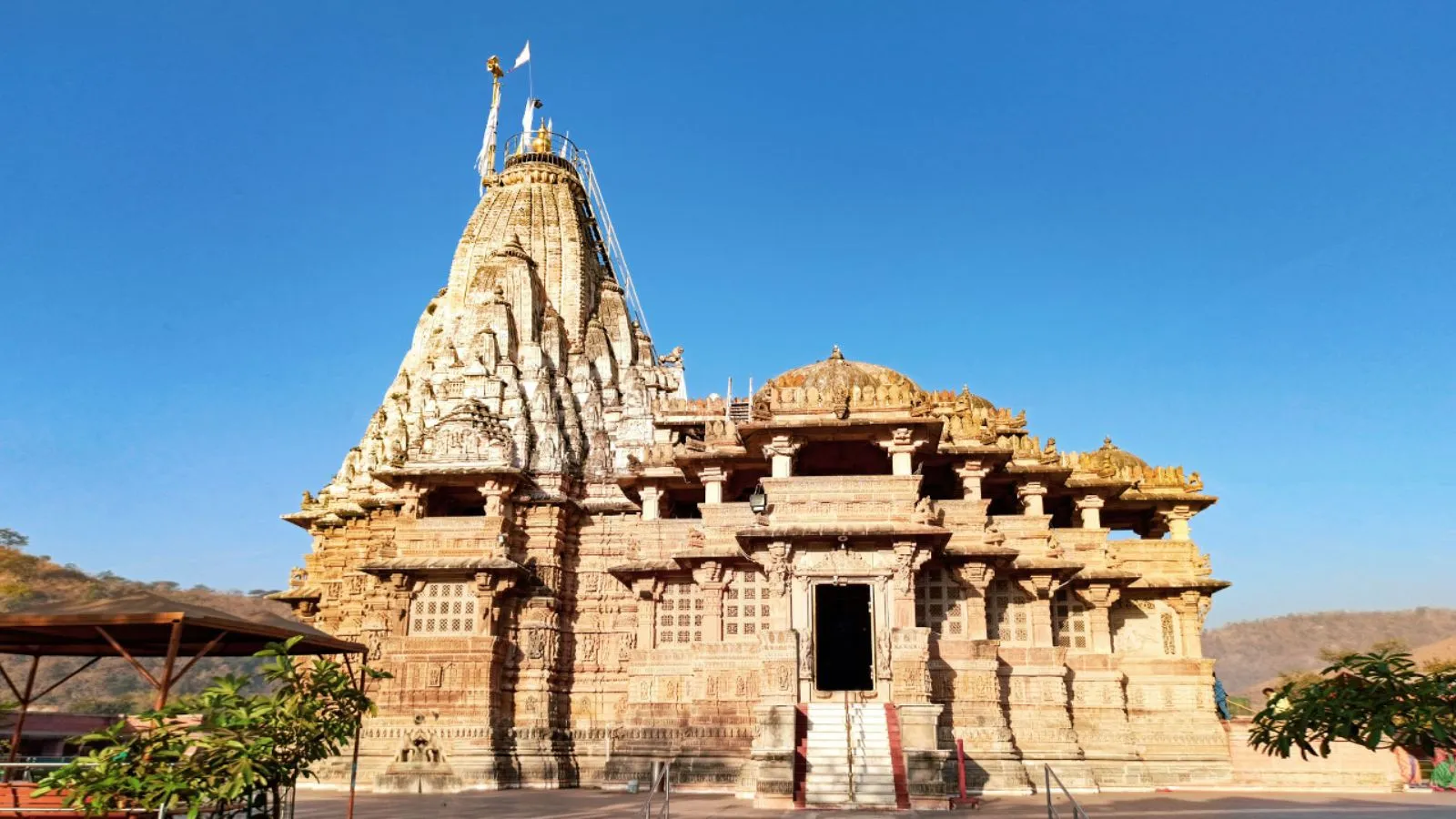 Janmashtami 2025 | famous krishna temple in gujarat