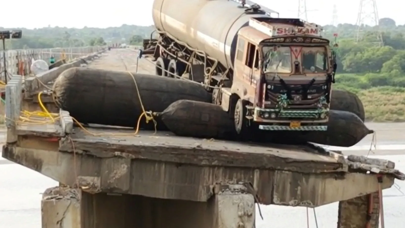 Chemical Filled Tanker Remains on Bridge