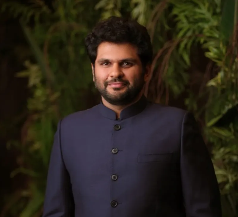 Anant Goenka, Executive Director of the Indian Express Group<br />
