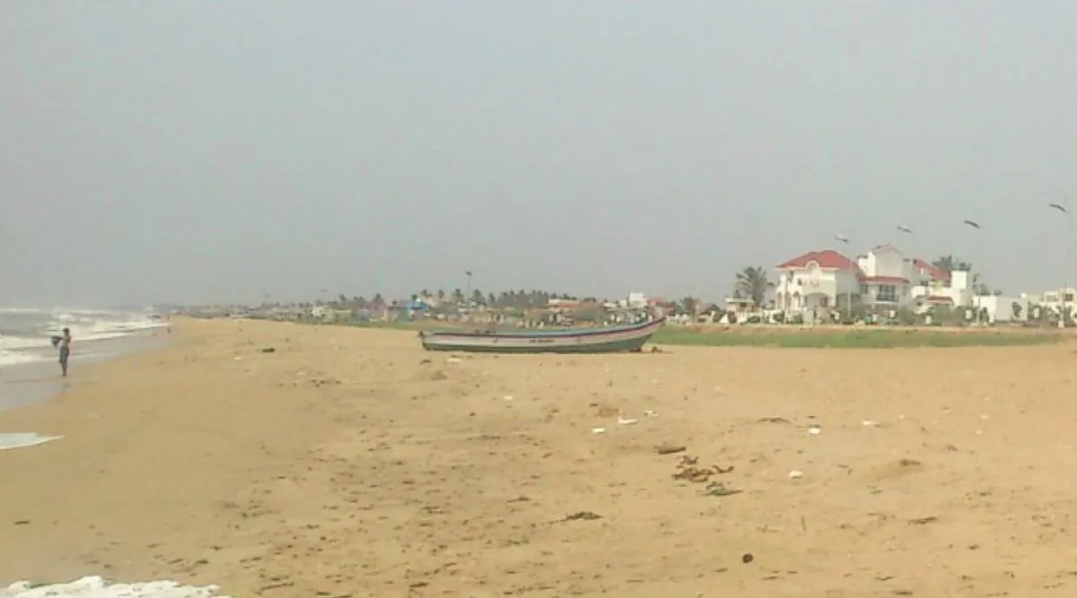 Thiruvanmiyur beach