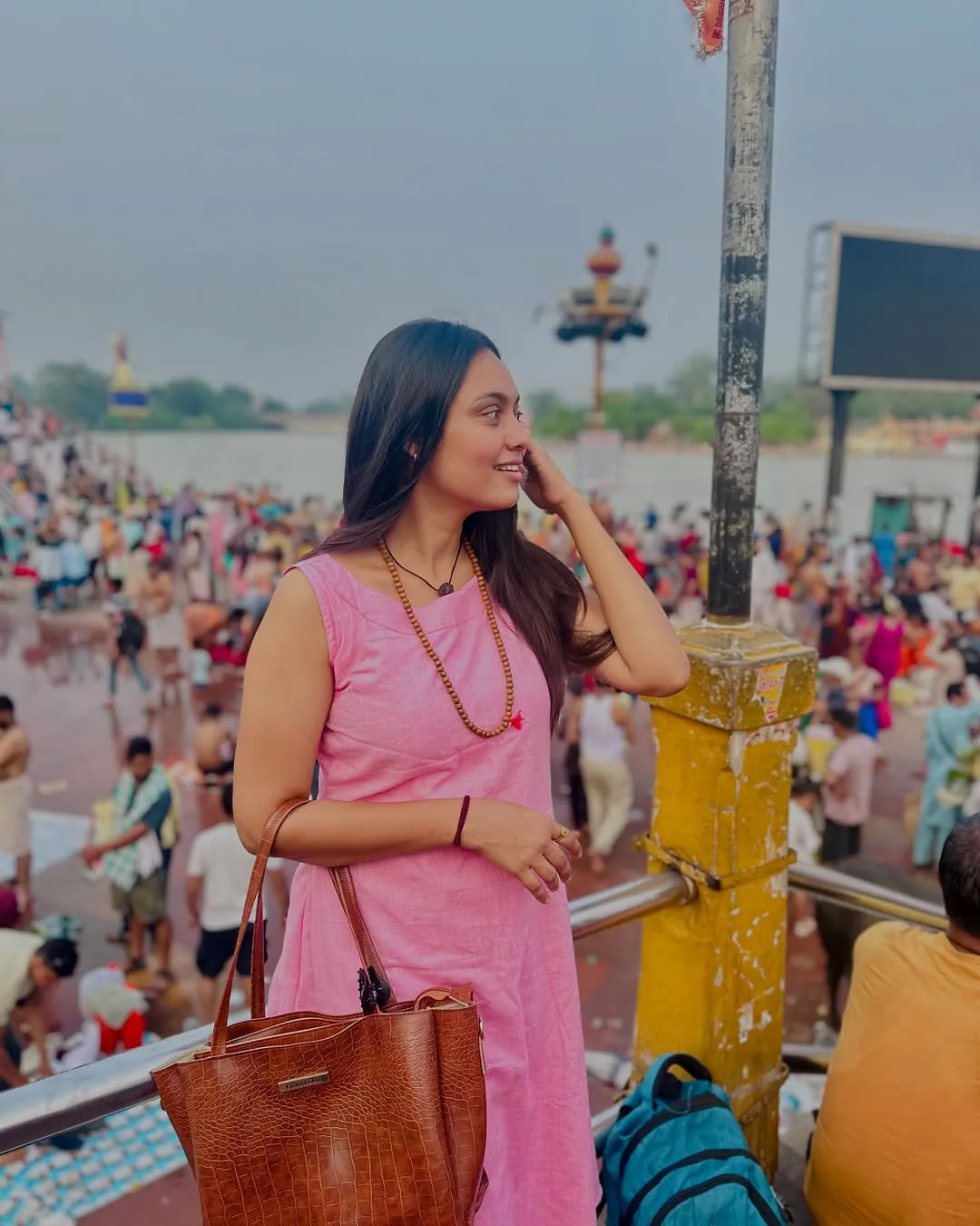 Pavithra janani 
