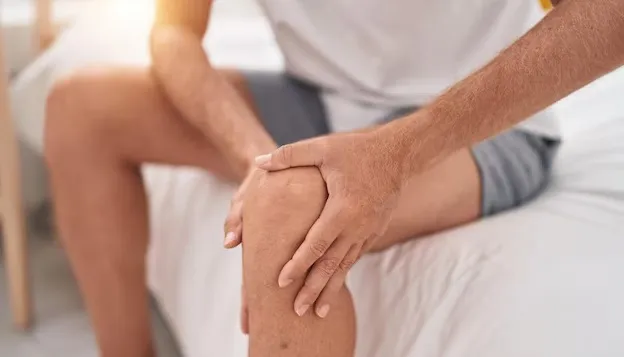Joint pain Freepik
