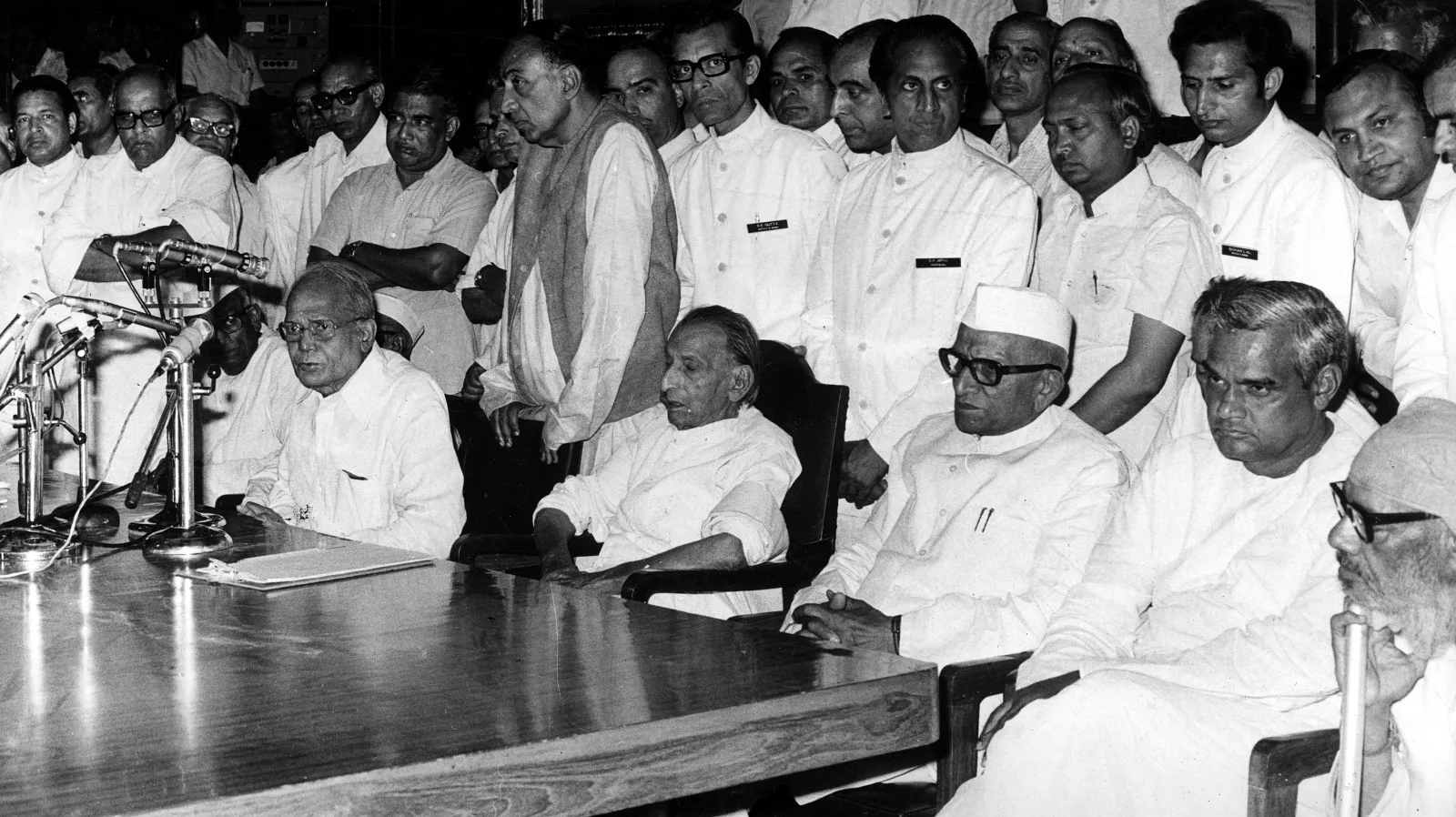 Jayaprakash Narayan, Acharya JB Kriplani, Morarji Desai, Atal Behari Vajpayee, Raj Narain and others