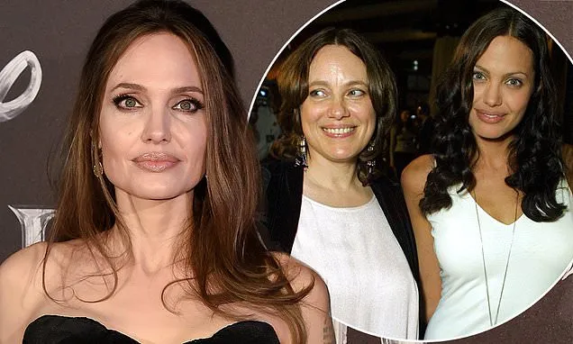 Angelina Jolie discusses mom's breast cancer and her own health: 'I made  choices to improve my odds' | Daily Mail Online