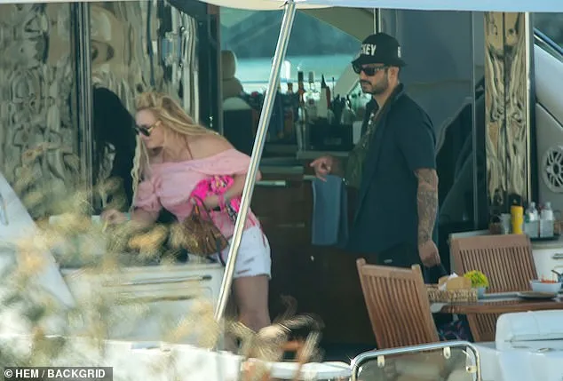 Britney Spears looks disheveled as she steps out with mystery man amid  widespread fears for her health | Daily Mail Online