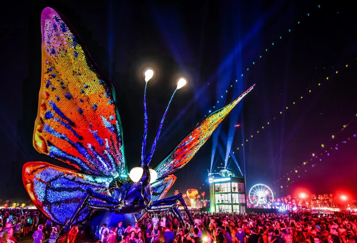 Salta il Coachella. Immagini dal festival erede di Woodstock (che ha  ispirato i Ferragnez) - Gazzetta del Sud