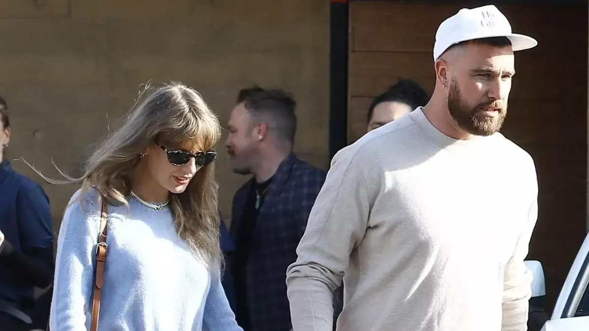 Taylor Swift Travis Kelce Malibu