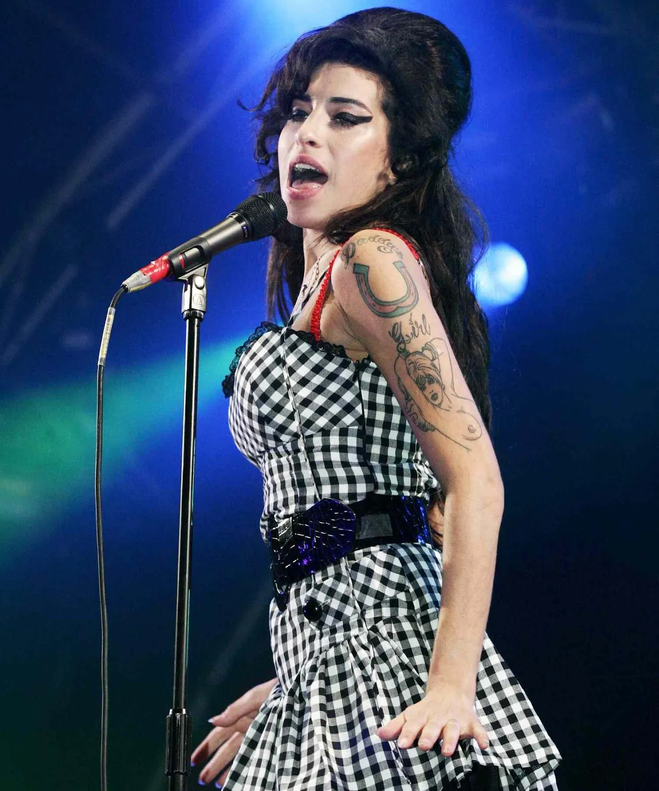 Amy Winehouse's Stylist Remembers Working with the Late Singer