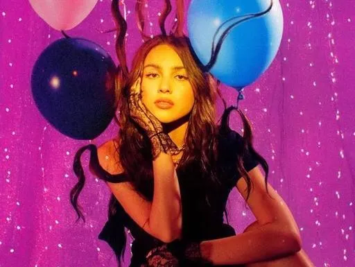 Vem a&iacute;? Olivia Rodrigo faz post enigm&aacute;tico ao som de 