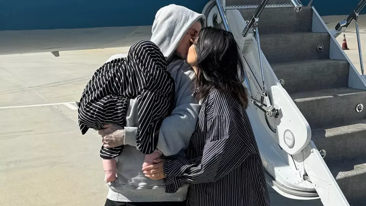 Travis Barker Kourtney Kardashian