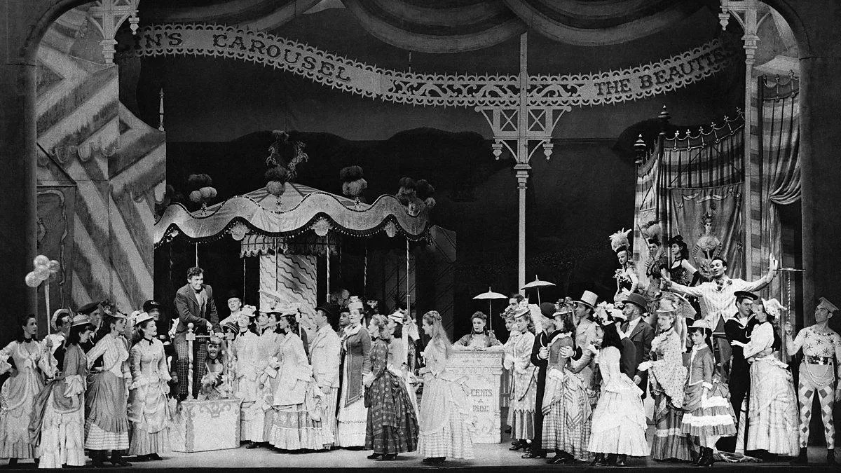 BBC World Service - Witness History, Carousel - The Musical