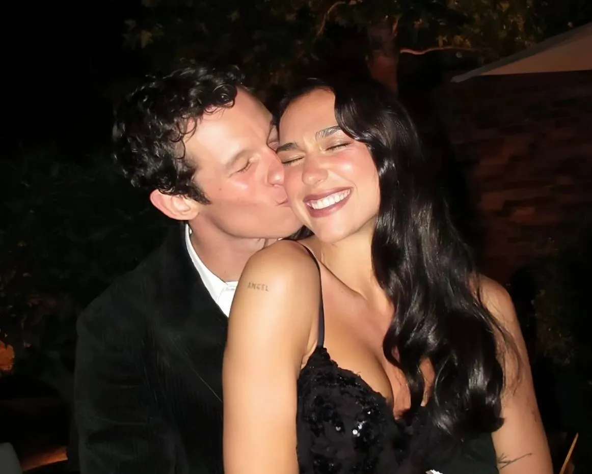 Dua Lipa celebrates Christmas with fianc&eacute; Callum Turner and family |  24NewsHD