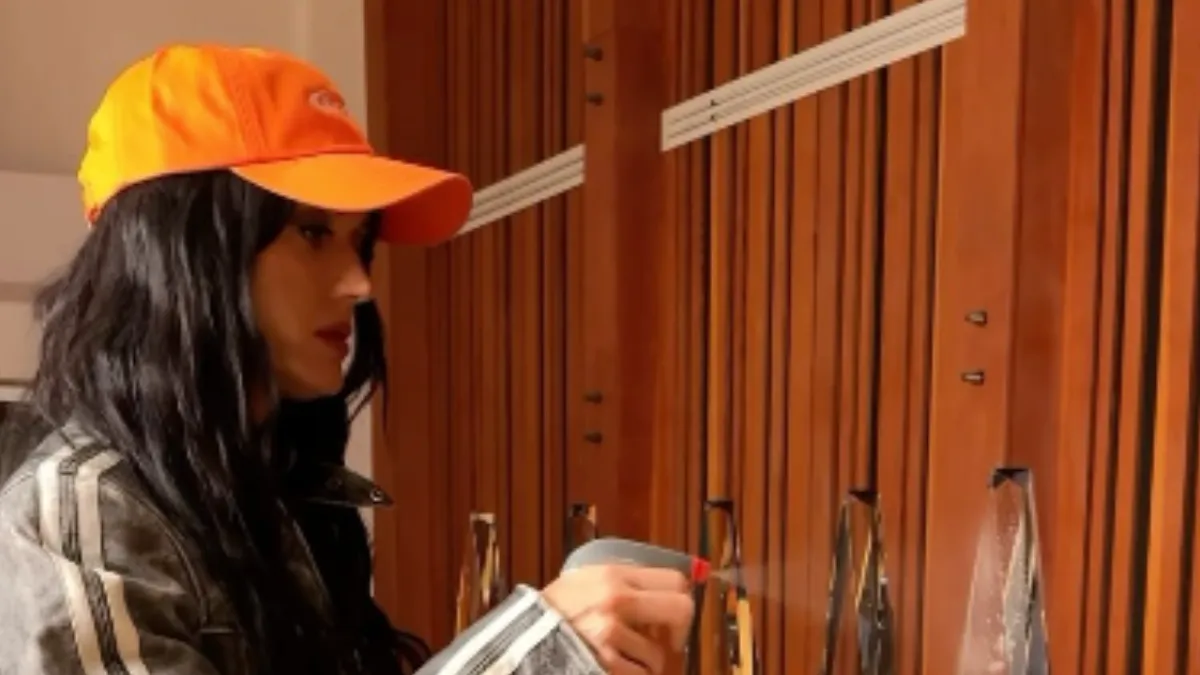 Katy Perry Woman's World