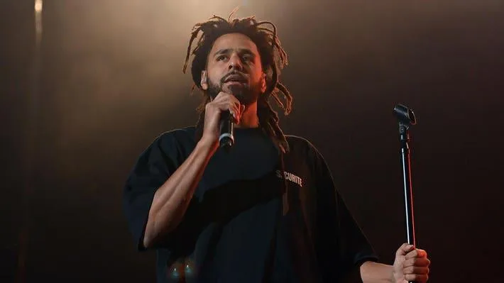 J. Cole Defends Backing Out Of Drake-Kendrick Lamar Beef On New Song