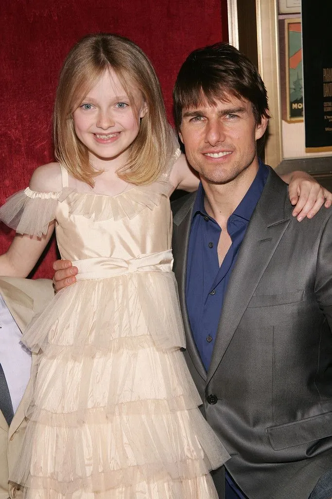 Dakota Fanning Tom Cruise Gift