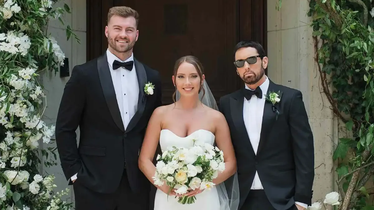 E:\Social Media Data\Downloads\Untitled design (1).png