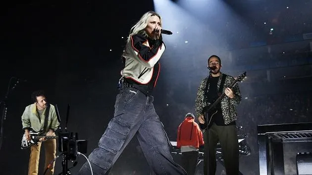 Linkin Park doesn't have any music or live show plans, says Mike Shinoda &ndash;  98KUPD &ndash; Arizona's Real Rock