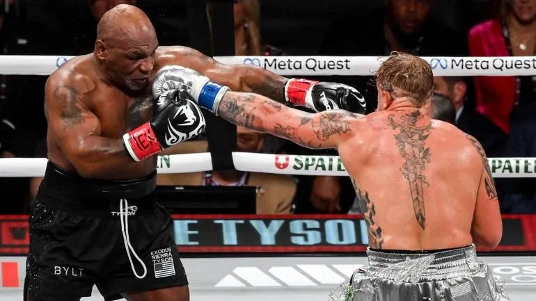 Mike Tyson vs. Jake Paul fight: Results, winners, highlights, undercard on  Netflix, complete guide - CBSSports.com