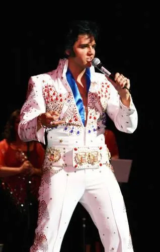 Donny Edwards takes Elvis' stage for Westgate's Tribute to The King - Las  Vegas Sun News