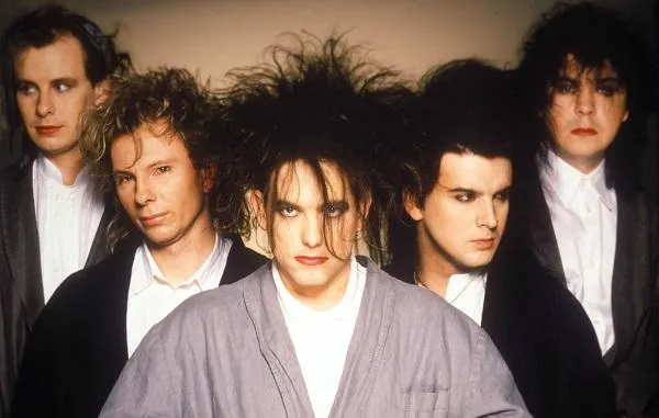 Promise You'll Be With Me in the End: The Cure - HeavyPop.at
