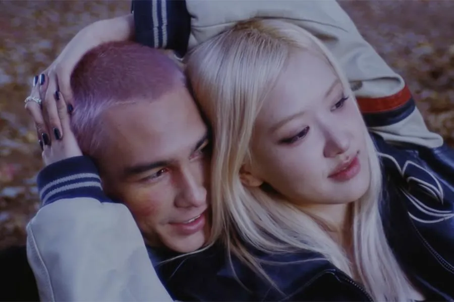Watch: BLACKPINK's Ros&eacute; Reflects On &ldquo;toxic till the end&rdquo; Ex In Cinematic MV  | Soompi