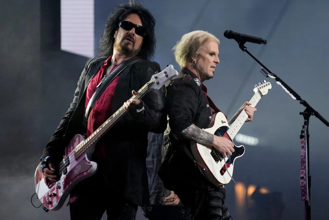 Motley Crue announces Las Vegas residency in 2025: Where to buy tickets -  pennlive.com