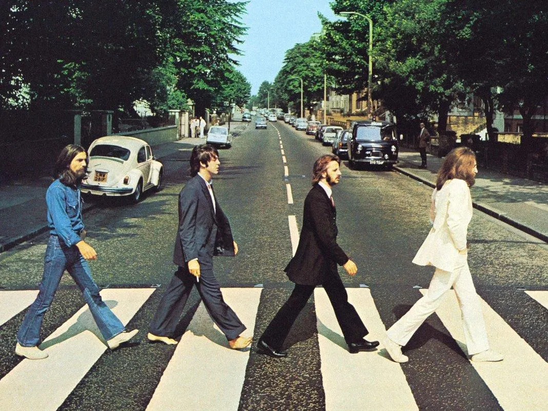 It sounds so good that it holds up against any modern console&rdquo;: Recording  console used on The Beatles' Abbey Road to go up for sale